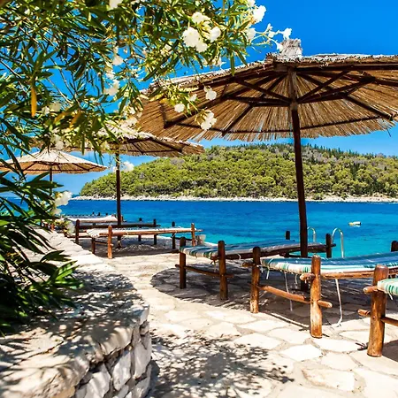 Sunny Side Villa *
