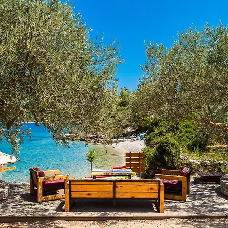 Sunny Side Villa